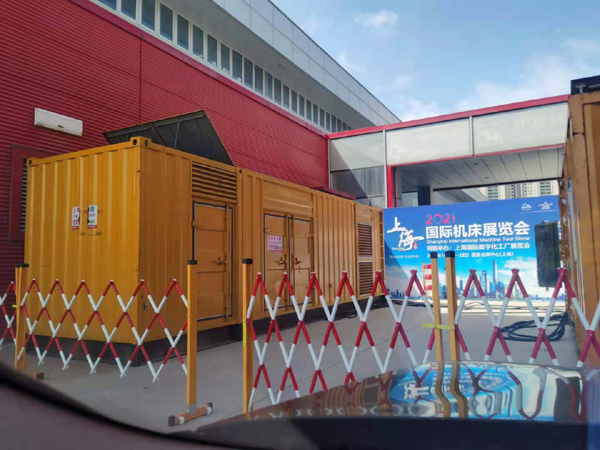 瓮安发电车出租-发电机无电压或电压太低怎么办？